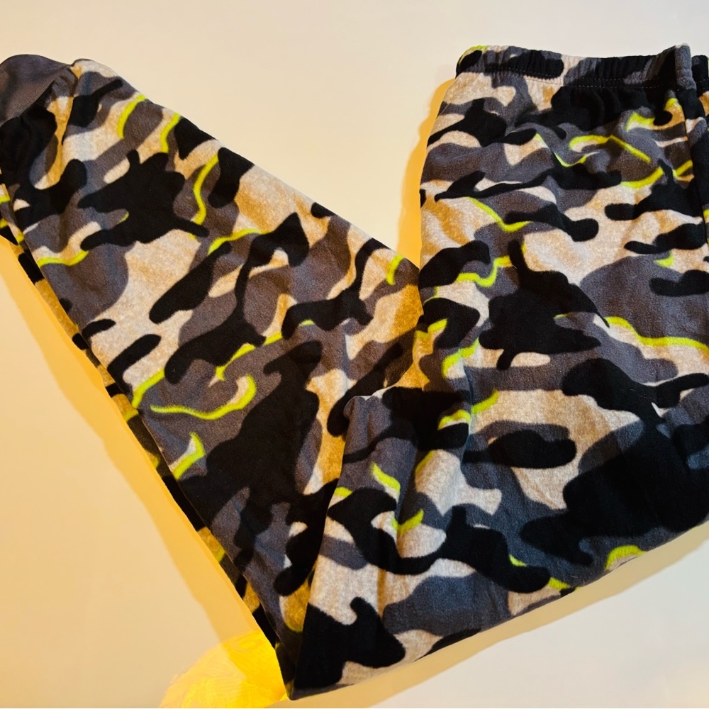 Boys bottoms. Mint condition